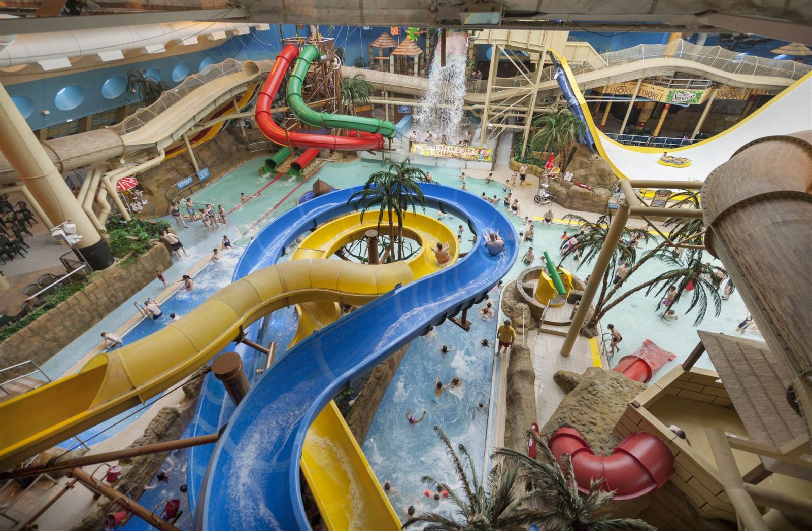 Sandcastle Waterpark Blackpool – Complete Travel Guide